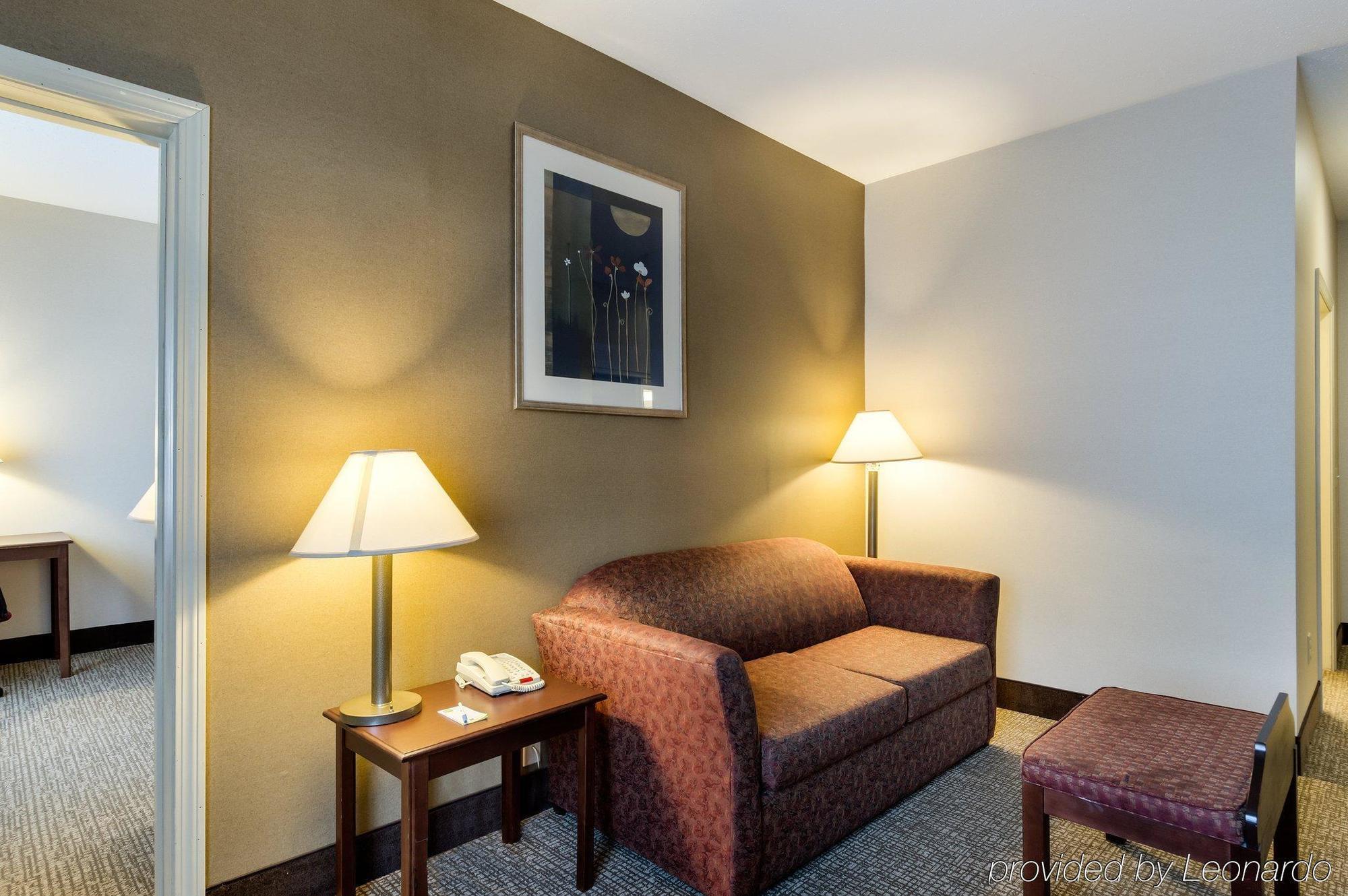 Towneplace Suites By Marriott Hadley Amherst Dış mekan fotoğraf