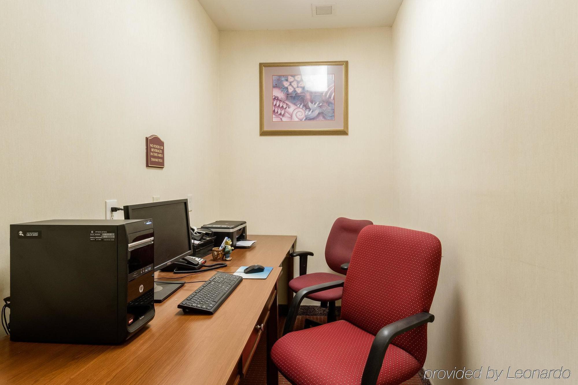 Towneplace Suites By Marriott Hadley Amherst Dış mekan fotoğraf